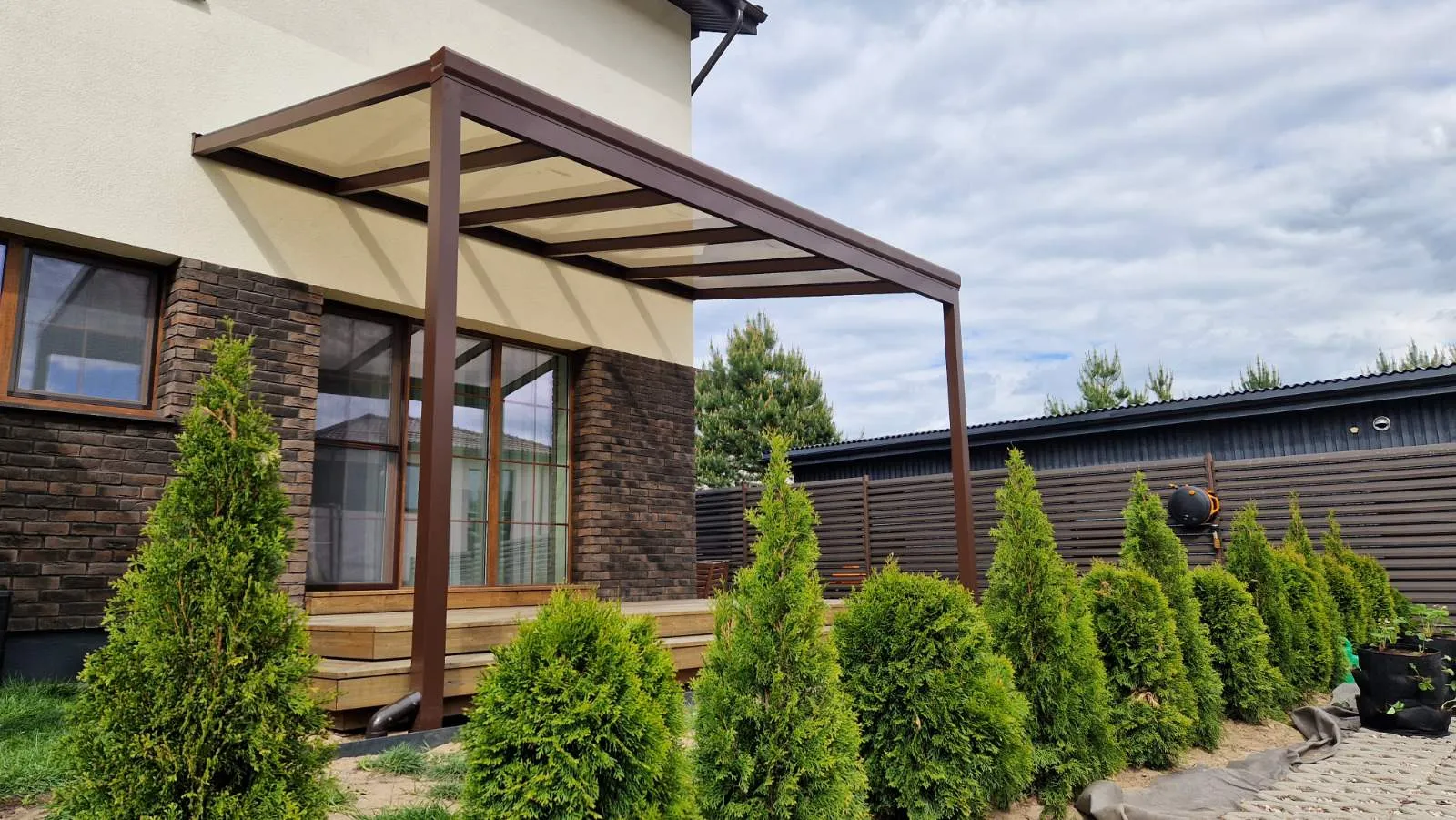 Aliuminio sistemos, stiklinimas